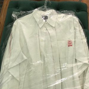 4 Men’s Large 17.5-35 Dress Shirts- WHITE